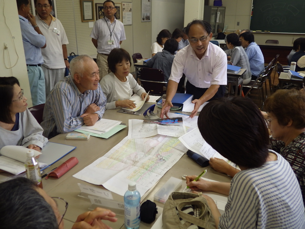 花のボランティア育成講習会　ひかるガーデンズ